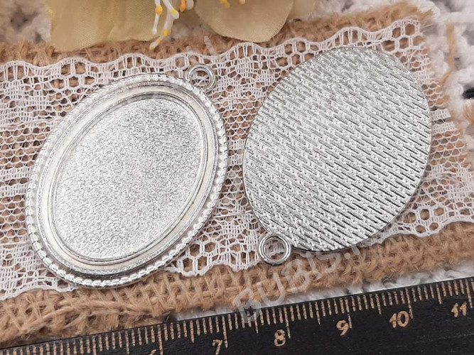 Подвеска-сеттинг Овал 45 (сеттинг 30*20мм) 44*29,5*2,3мм серебристый (литьё)