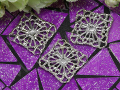 261 Коннектор Квадрат филигрань 17*17*0,3мм цвет платины (Iron) (имитация скани)