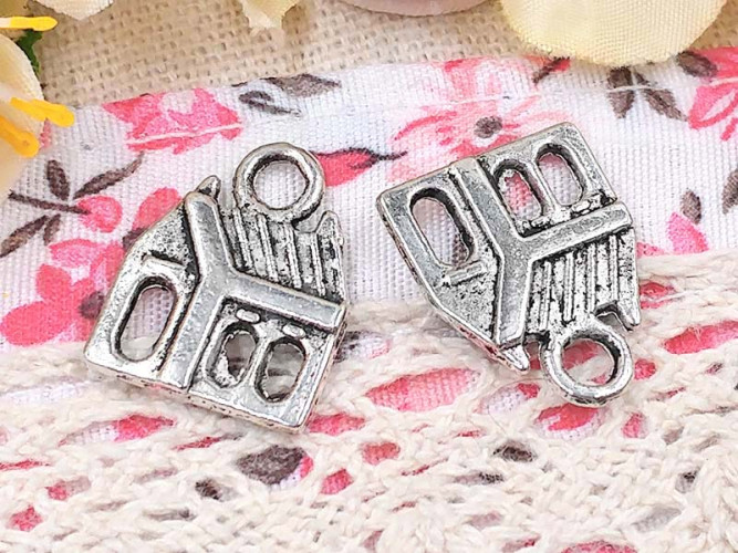 Подвеска Домик 02 двусторонняя 17*13,5*2мм античное серебро (литьё)