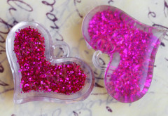 Подвеска акриловая Сердечко 04 двустороннее большое 28*21,5*8,5мм блёстки фуксия (акрил)