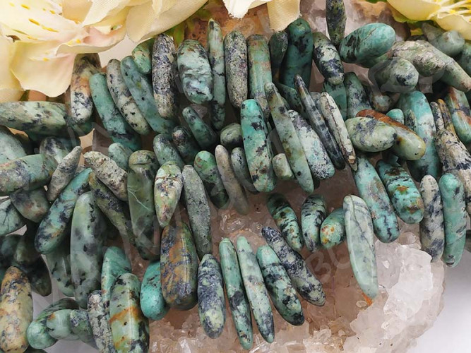 (ОПТ) Бусина каменная Клык 22 13-20мм Бирюза Африканская натуральная (камни) (НИТЬ)