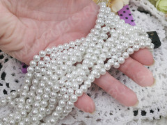 (ОПТ) Бусина &quot;жемчуг&quot; округлая &quot;МАЙОРКА&quot; 4мм белая жемчужная (стекло) (НИТЬ)