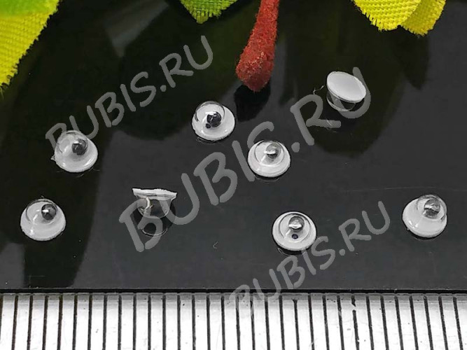 Глазки №01 Округлые с бегающим зрачком 3*3*2мм чёрно-белые (декоративные элементы) (20шт.)