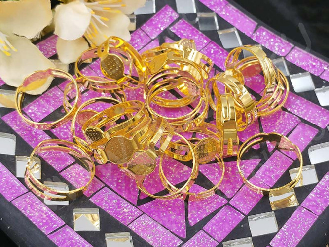 (СКИДКИ!!!) Основа (заготовка) для кольца 085 17мм со сплошной платформой 8мм золотистая (Iron)(10шт)