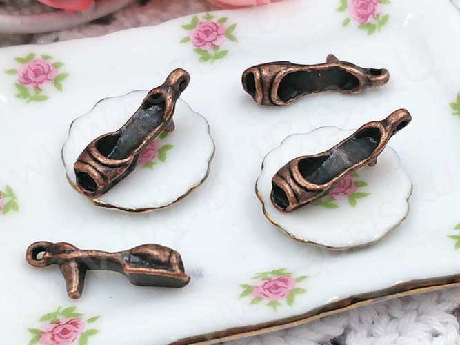 Подвеска Туфля 03 3D 19*6*5мм античная медь (литьё)