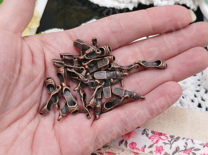 Подвеска Туфля 03 3D 19*6*5мм античная медь (литьё)