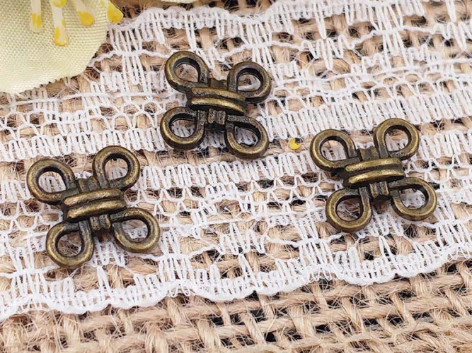 (СКИДКИ!!!) 001 Коннектор Узел двусторонний 10*10*3мм античная бронза (литьё) (10шт.)