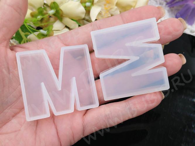 Молд 137 для эпоксидной смолы 48*43*10мм Буква M (силикон)