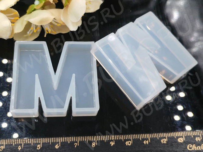 Молд 137 для эпоксидной смолы 48*43*10мм Буква M (силикон)