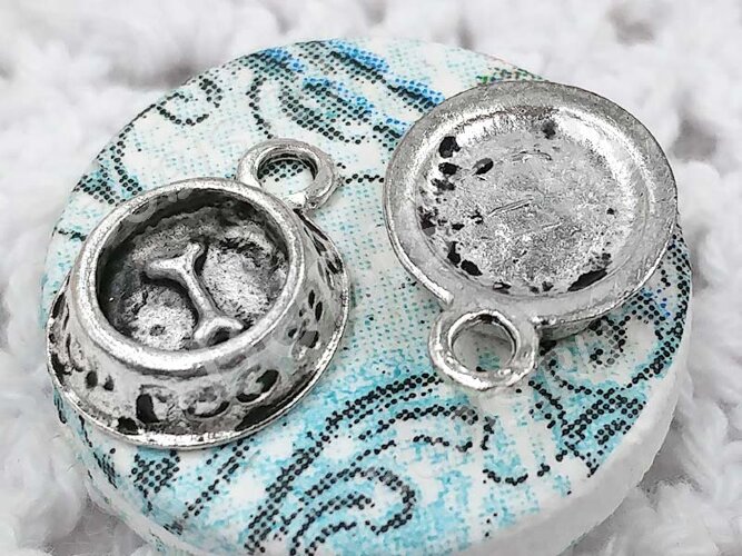 Подвеска Миска 02 3D с косточкой 15,5*11*3мм античное серебро (литьё)